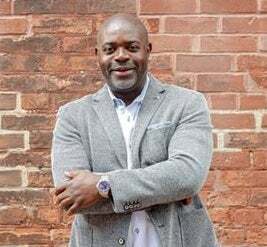 Carl Folkes, Broker in Toronto, Coldwell Banker The Real Estate Centre, Brokerage
