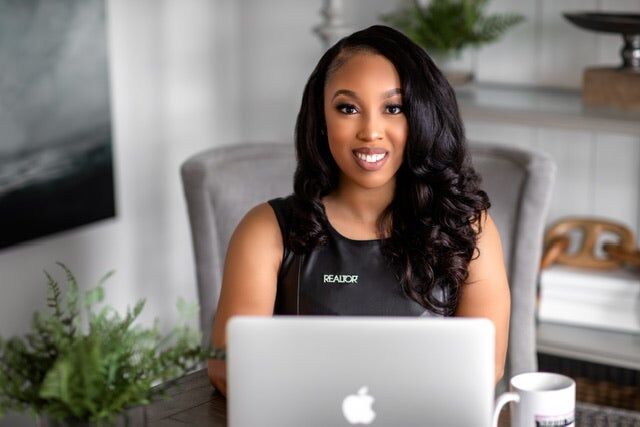 Nishikwa Brown, Real Estate Salesperson in Summerville, Palmetto