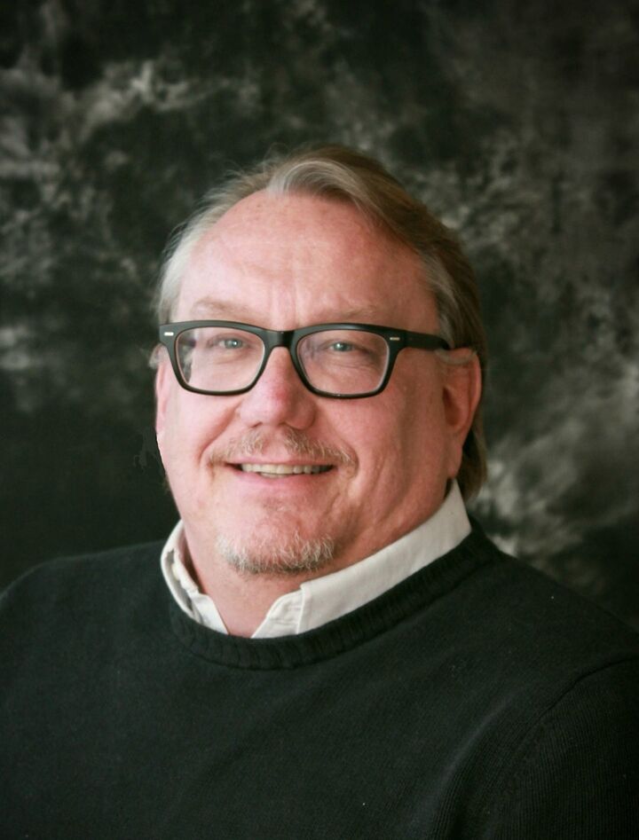 Howard Diefenbach, Real Estate Salesperson in Bay City, Signature Realty