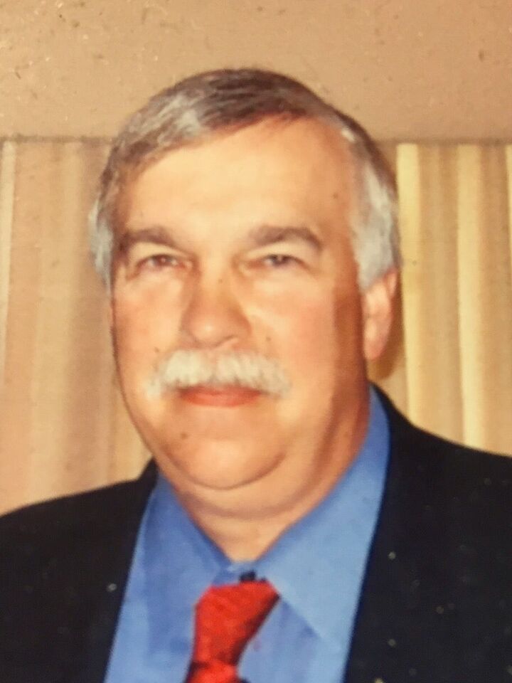 Gary Stango, Real Estate Salesperson in Naugatuck, Realty 2000