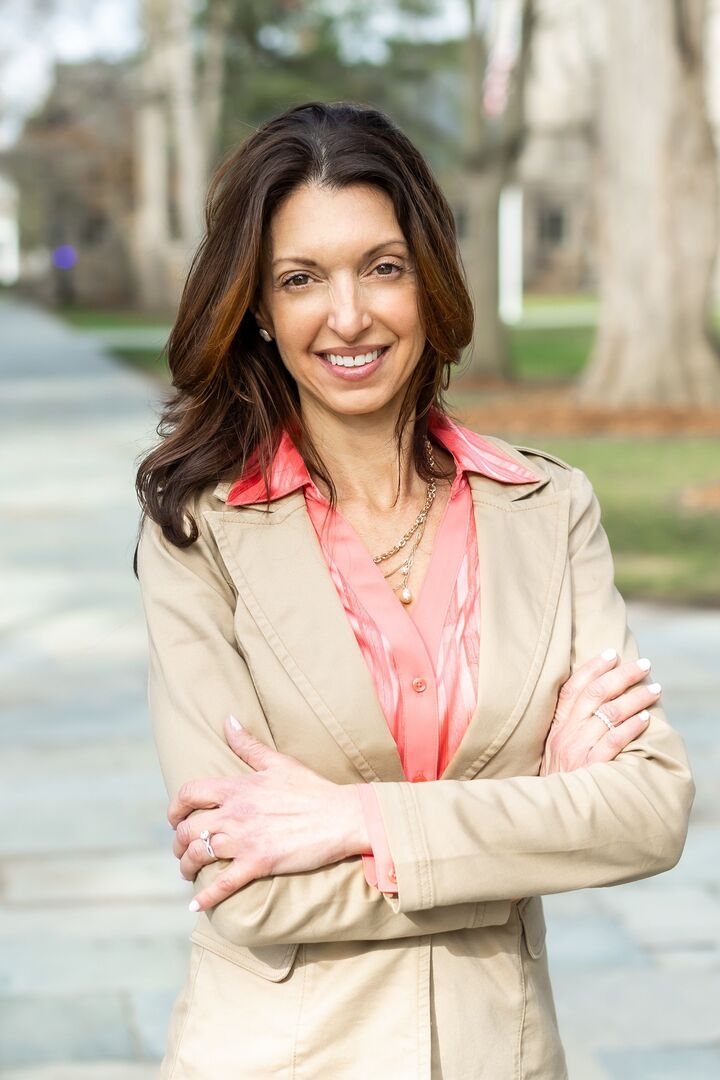 Christine Tiderington, Real Estate Salesperson in Brighton, Town & Country Real Estate