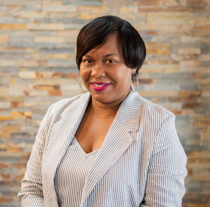 Sheena Johnson-Rolax, Real Estate Salesperson in Mount Laurel, Maturo