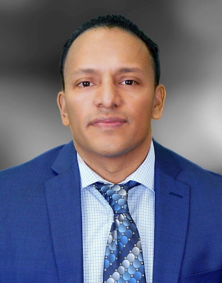 Marlon Mendez,  in Hauppauge, Realty Connect