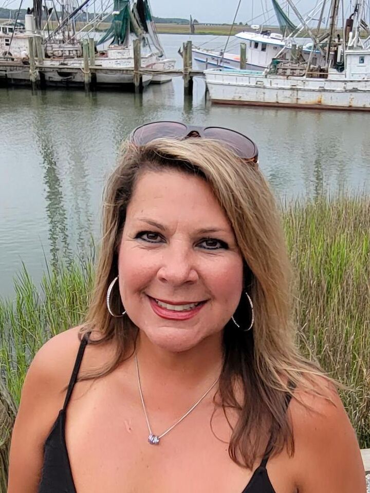 Shannon Johnson, Sales Associate in Beaufort, Access Realty