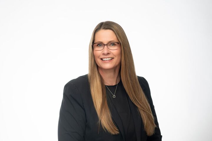 Kirsten Powell, Associate Real Estate Broker in Meridian, 43° North