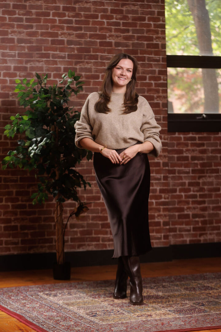 Julia Martin, Sales Rpresentative - The MINK Group in Hamilton, Coldwell Banker Community Professionals, Brokerage