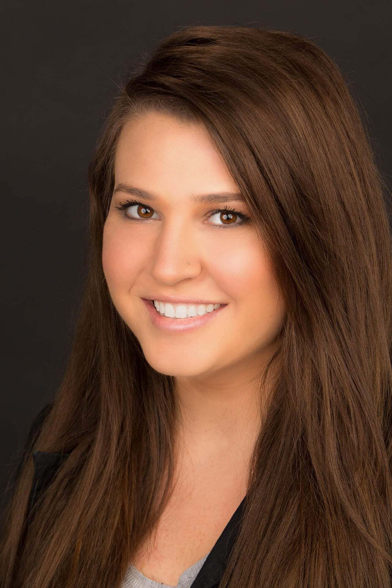 Andrea Kane, Real Estate Salesperson in Delafield, Affiliated