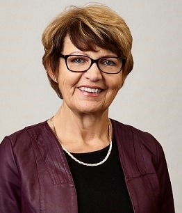 Joan Wood, Sales Representative in Calgary, CENTURY 21 Canada