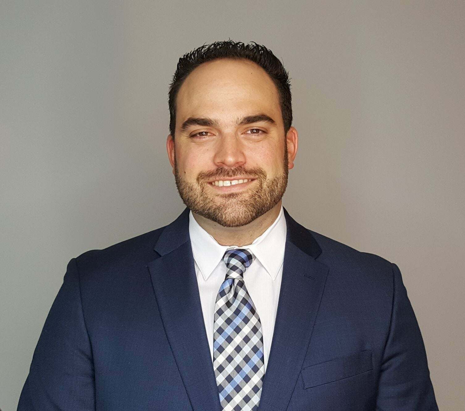 Joe Peraza, Real Estate Salesperson in Miami, World Connection