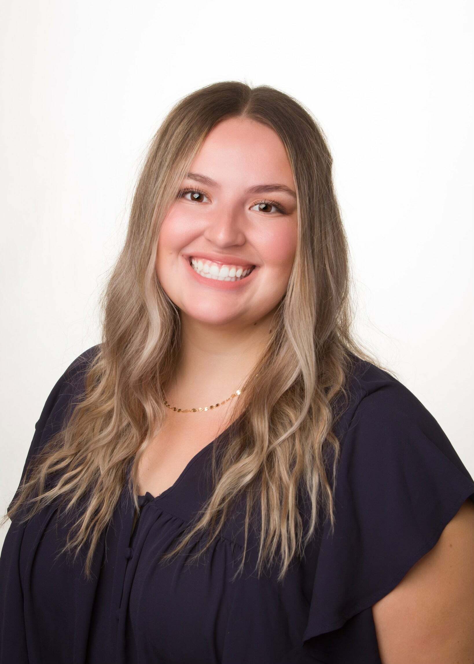 Bailee Stewart, Real Estate Salesperson in Bakersfield, Jordan-Link