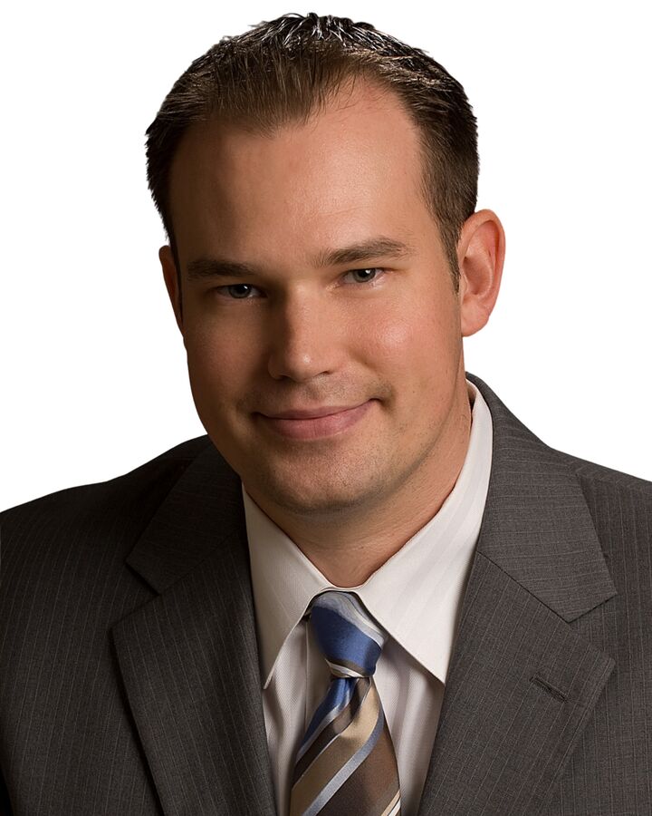 Dustin Wideman,  in Saint Petersburg, Wolf's Crossing Realty