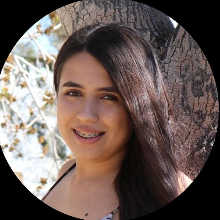 Veronica Carlos, Real Estate Salesperson in Las Vegas, Americana