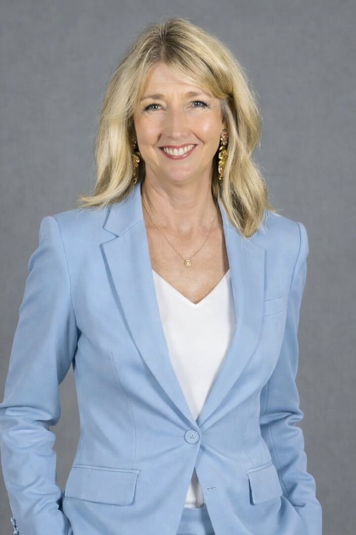 Stacy Thunelius, Real Estate Salesperson in Gulfport, Alfonso Realty, Inc.