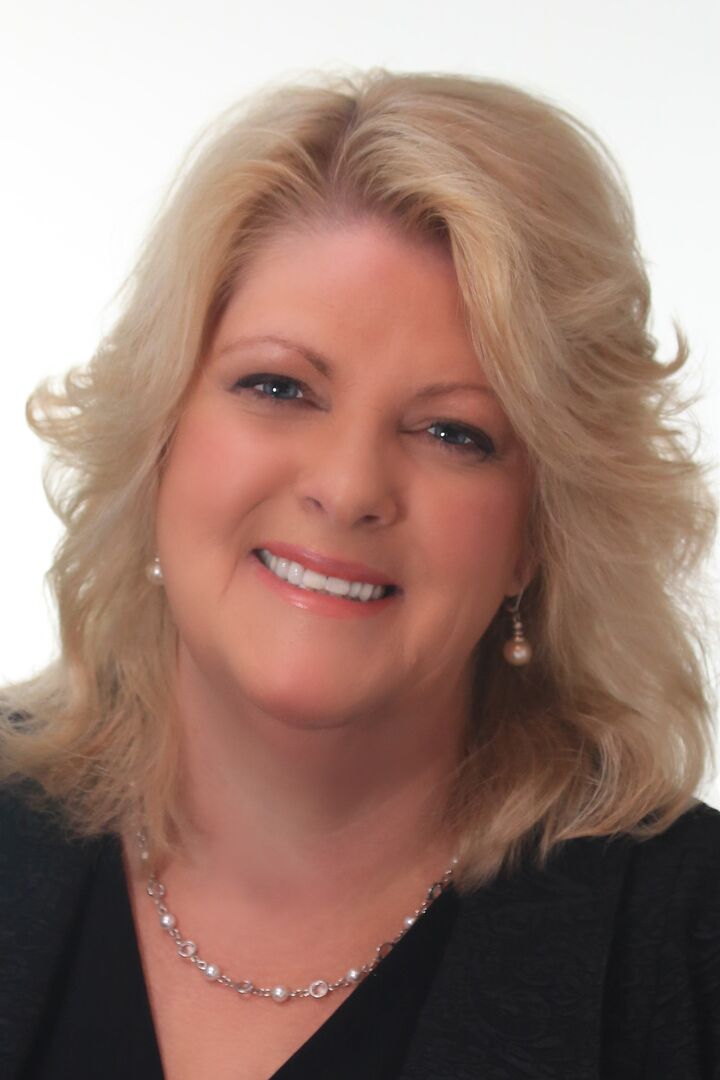 Siobhan O'Neill, Real Estate Salesperson in Pearl River, Elite Realty