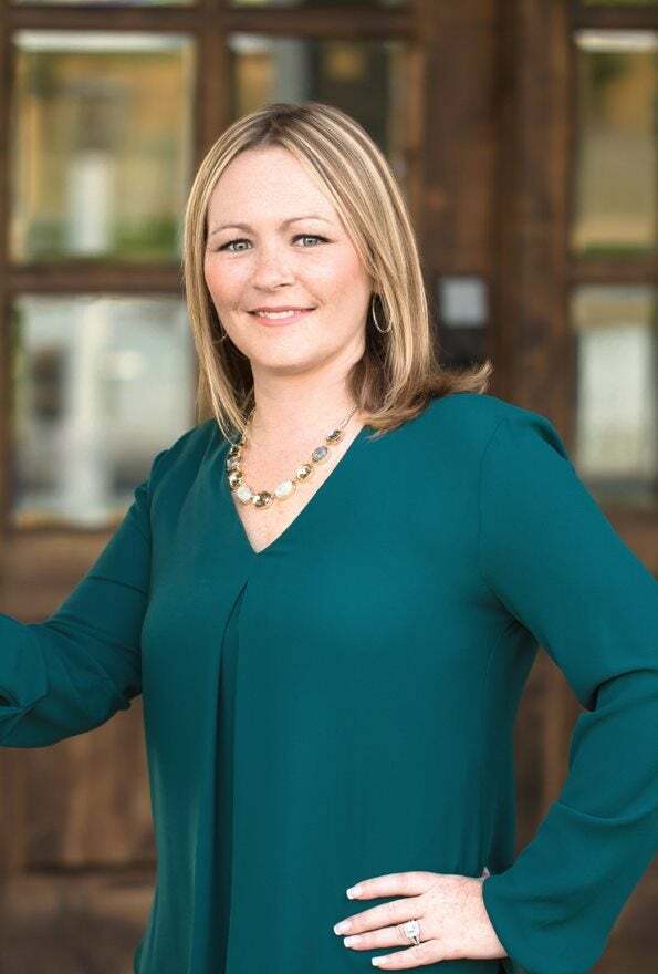 Shannon Warren, Real Estate Salesperson in Midlothian, Base Camp