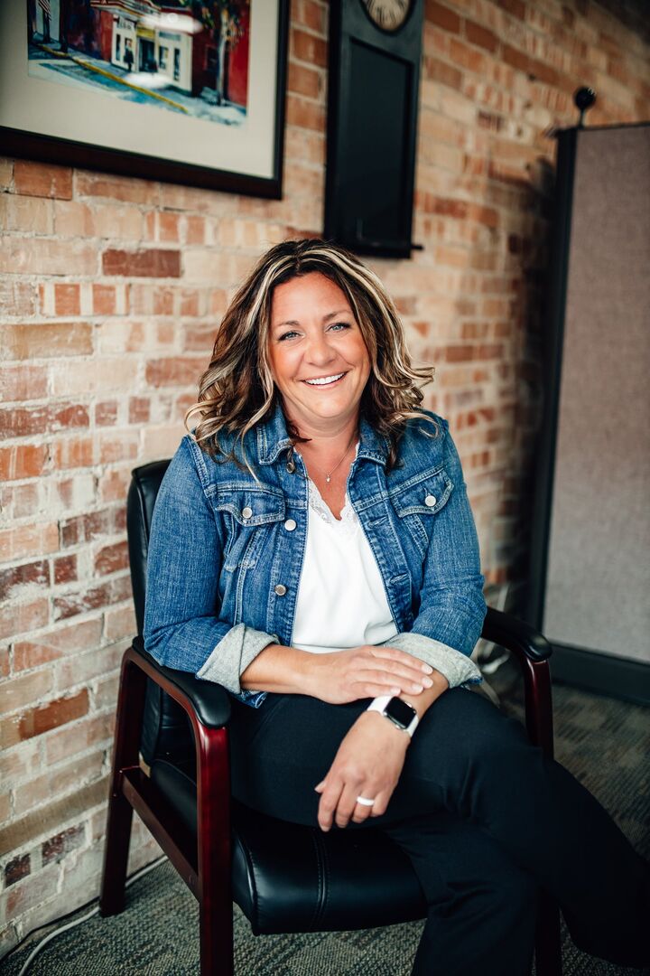 Kristina Reynolds, Real Estate Salesperson in Allegan, Sneller Real Estate