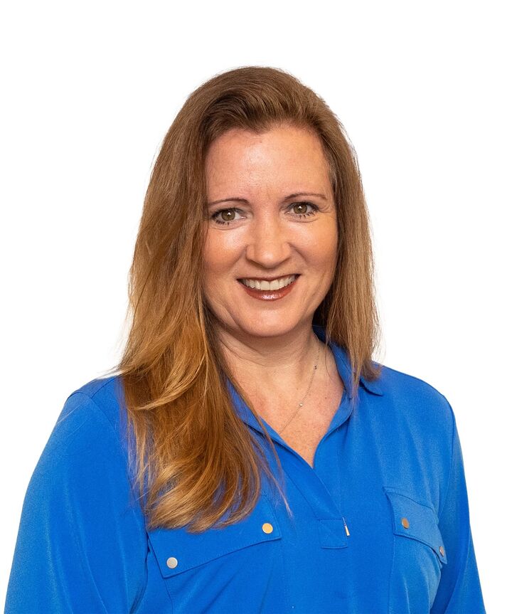 Lisa Walters, Sales Associate in Kitty Hawk, Seaside Realty