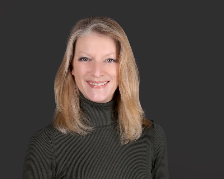 Lee Ann Maciujec, Real Estate Salesperson in Bethlehem, Hearthside