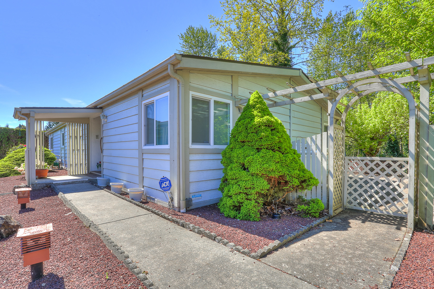 Property Photo: Home 23722 Vista View WA 98021