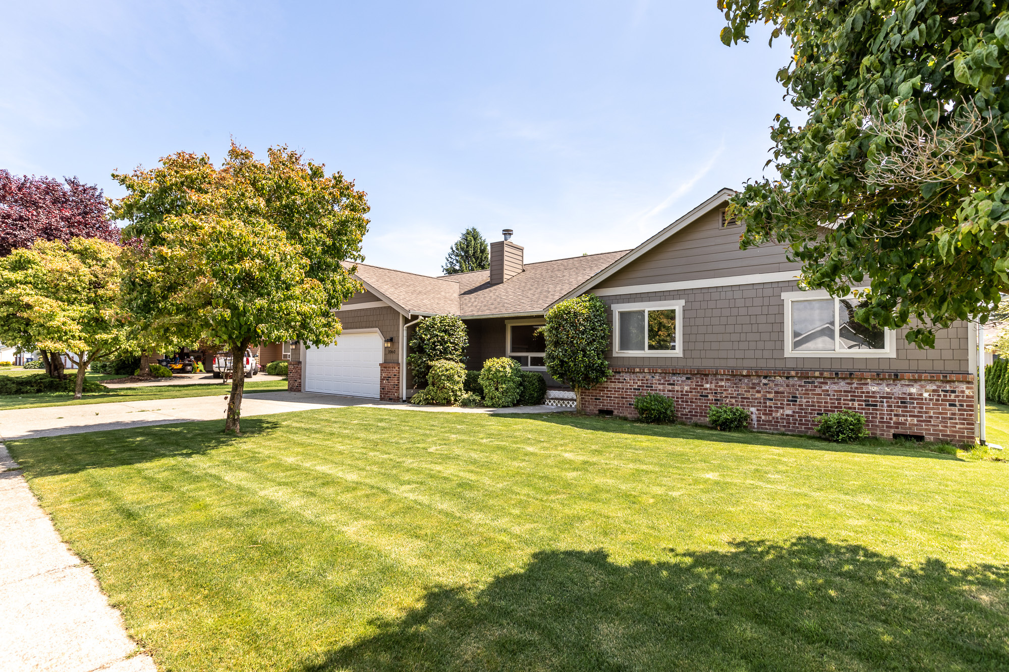 Property Photo: 1060 Ridgeway Drive  1060 Ridgeway Dr  WA 98264 