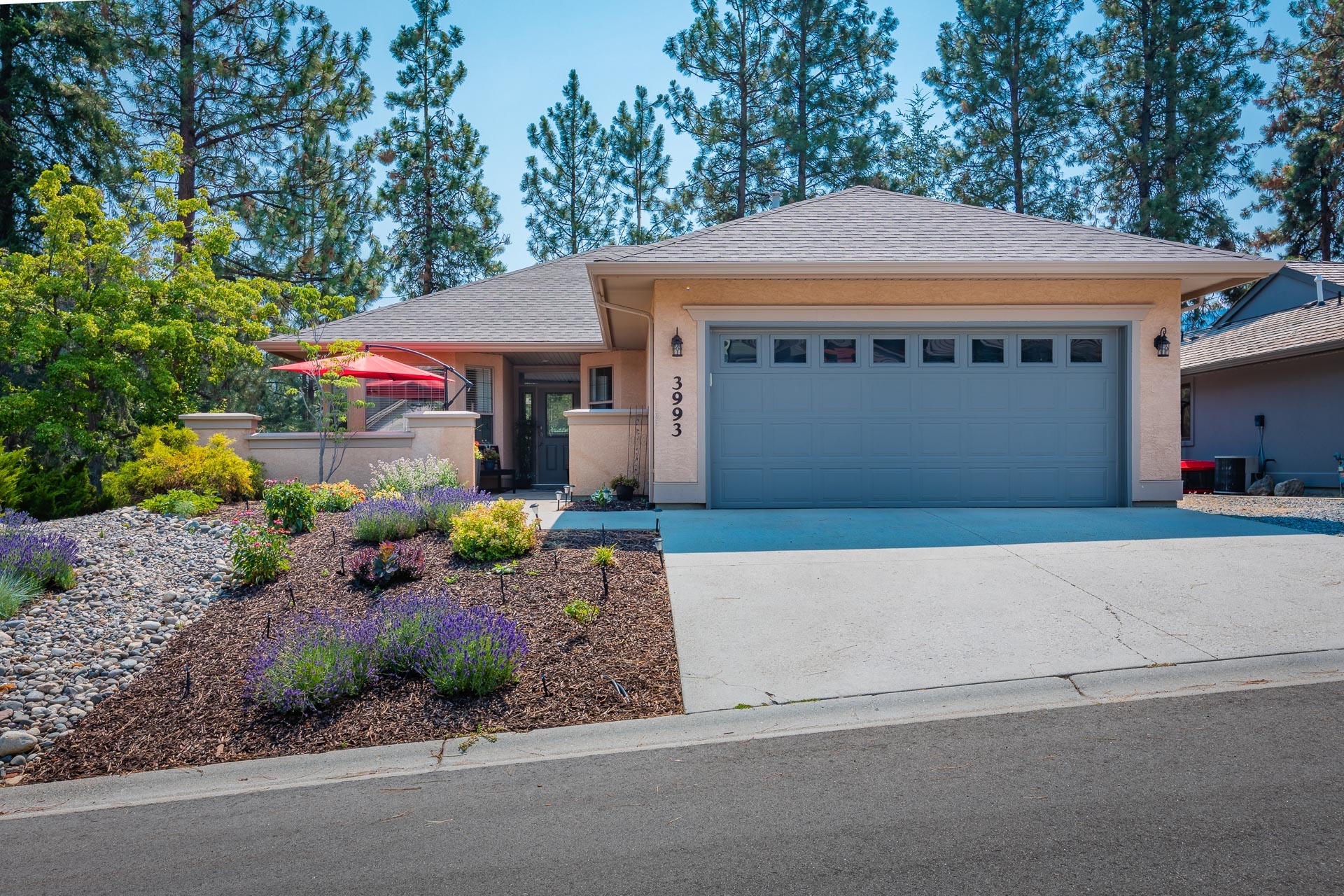 Photo de la propriété:  3993 Gallaghers Circle  BC V1W 3Z9 