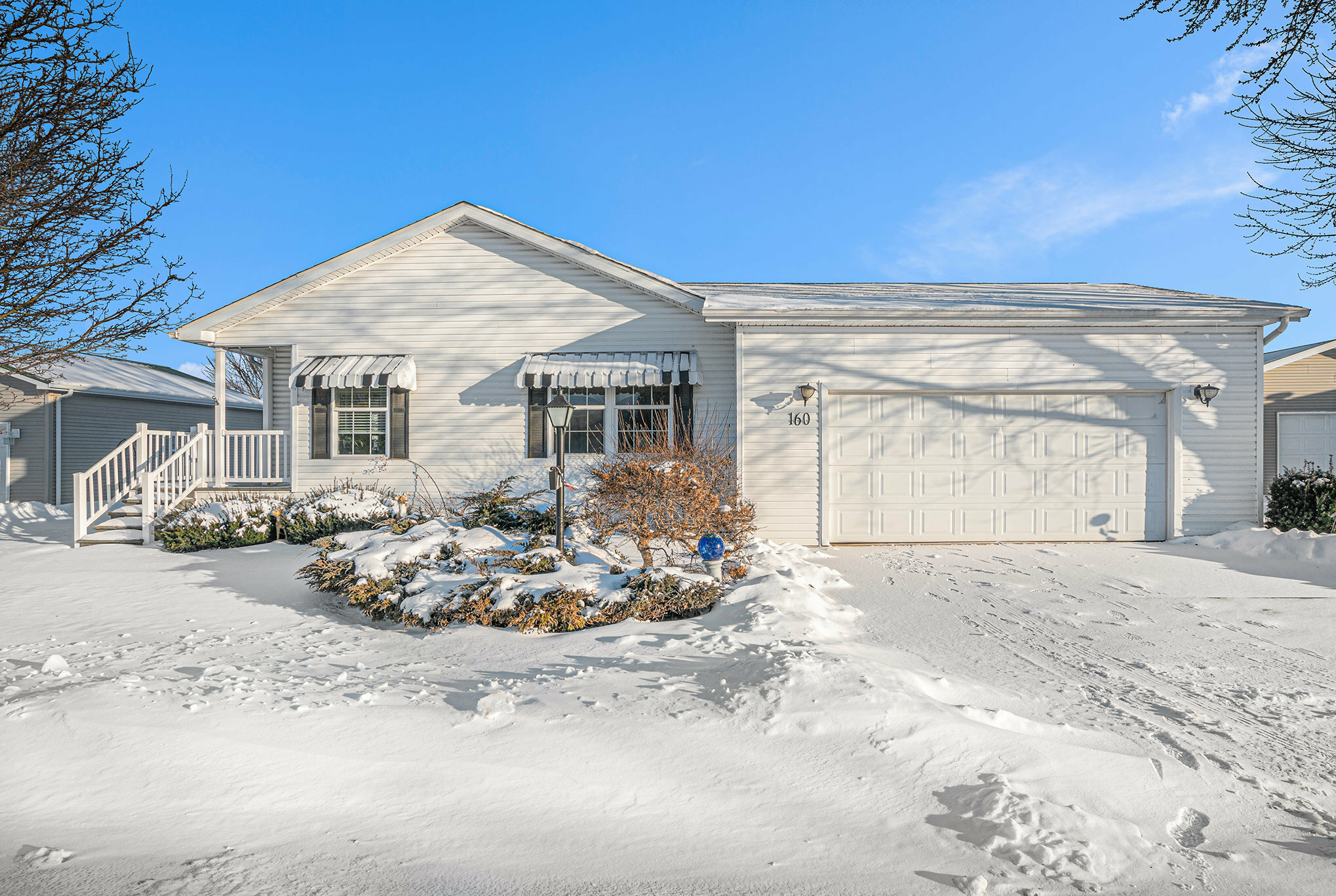 Property Photo:  160 The Willows  IN 46526 