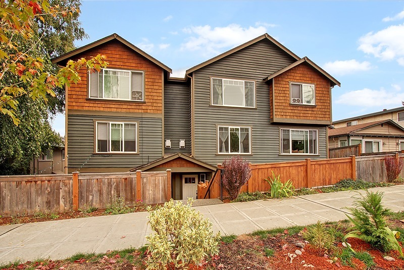 Property Photo: 10544 Midvale Ave N B WA 98133