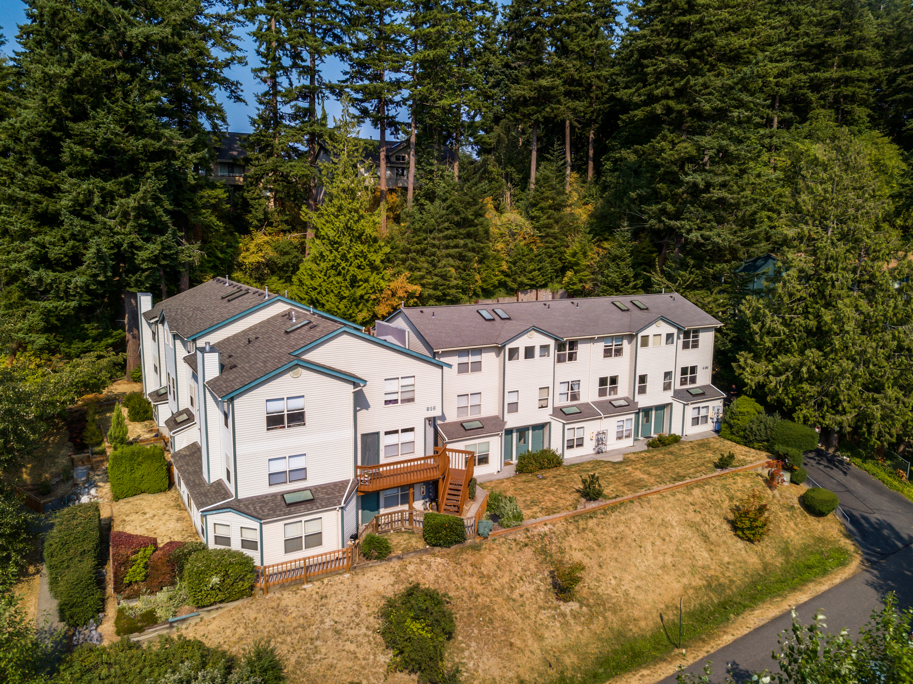 Property Photo: 808 20th St 205 WA 98225