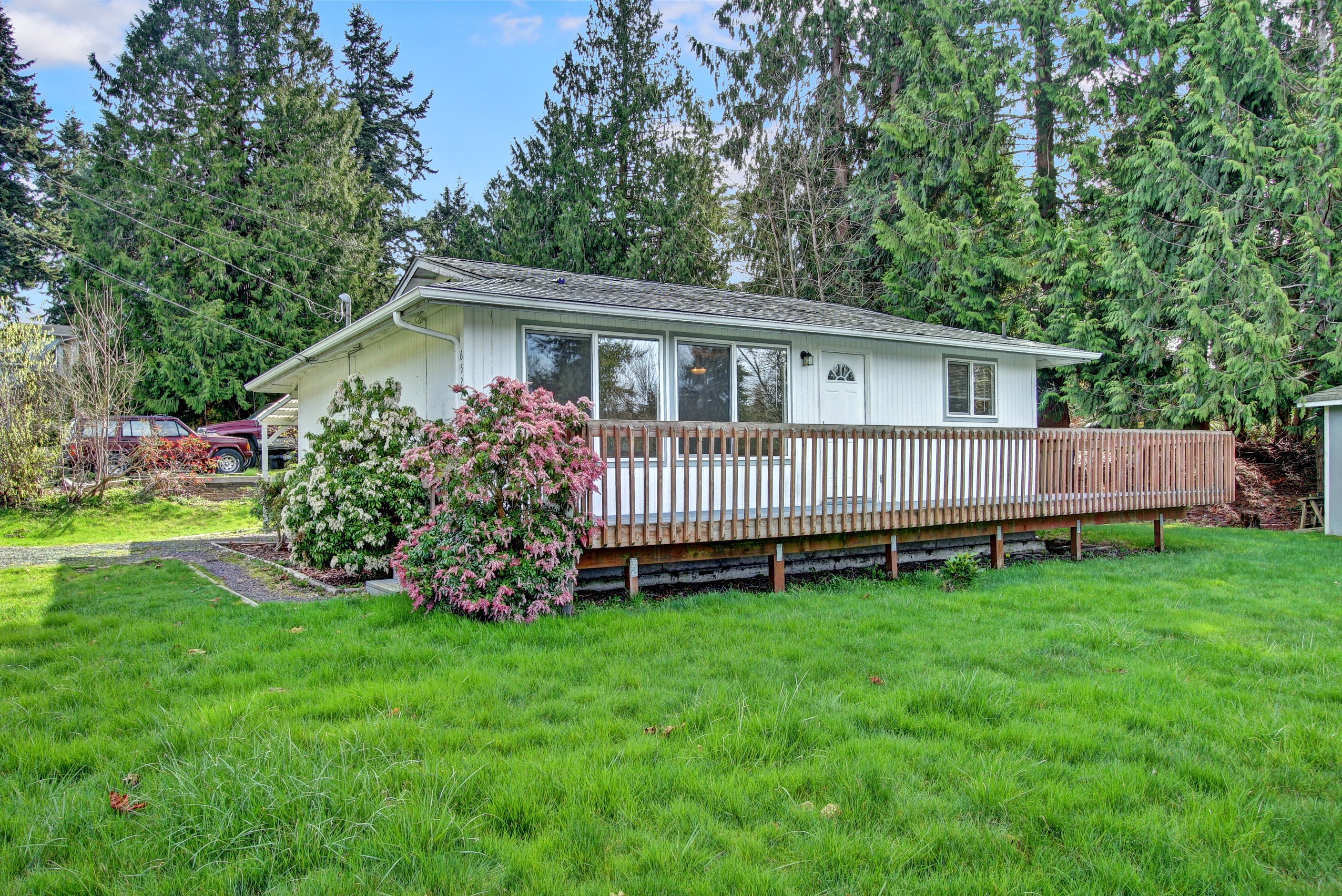 Property Photo: 6522 176th Place NW WA 98292