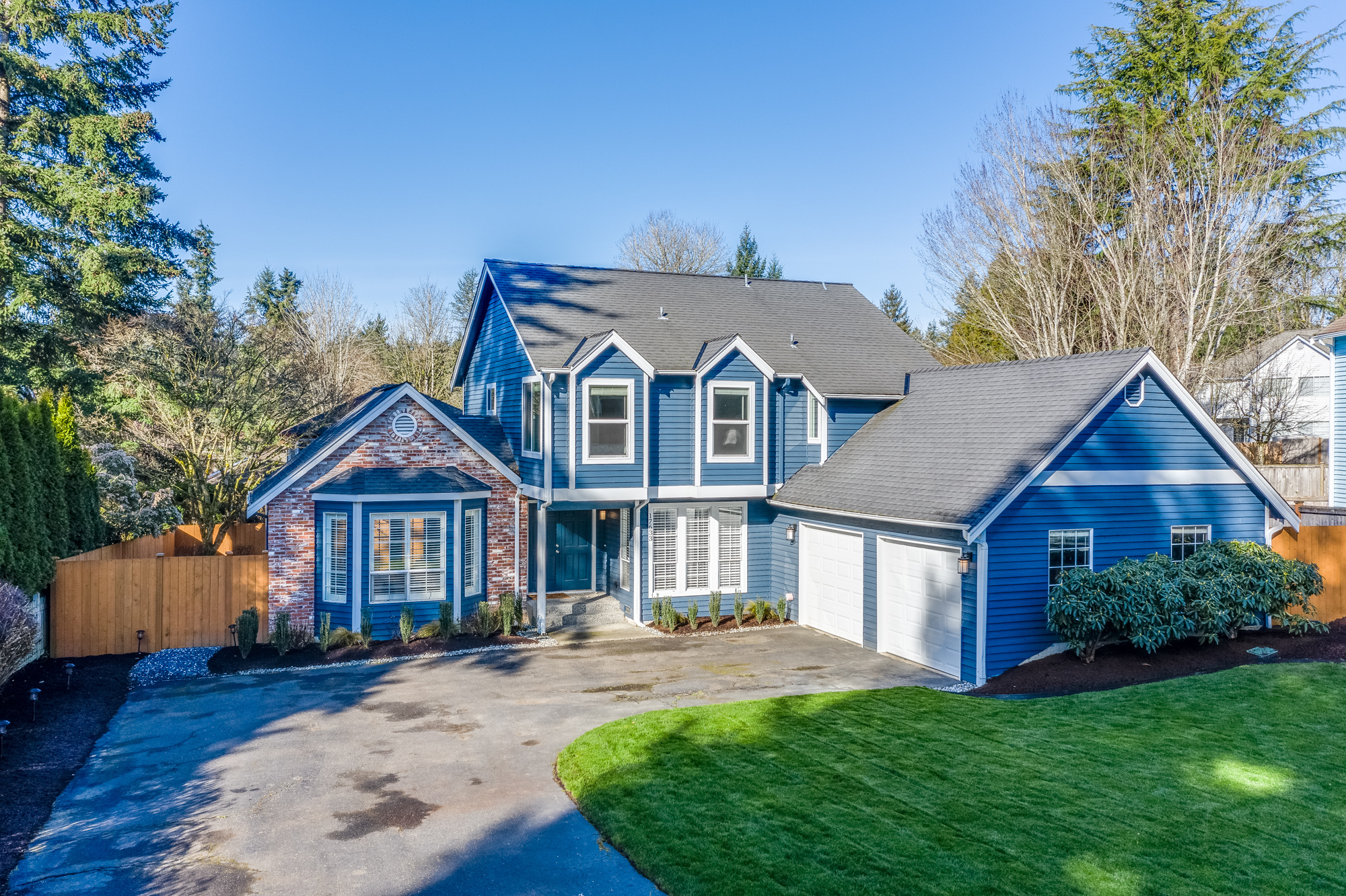 Property Photo: 17633 NE 129th Place WA 98052