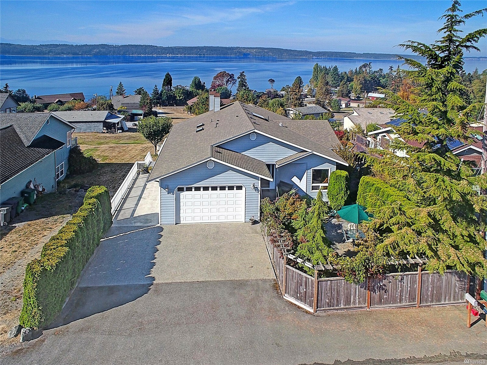 Property Photo:  1186 Rutland Place  WA 98282 