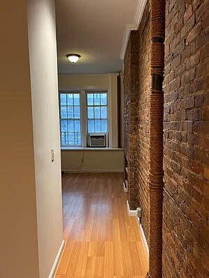 Property Photo:  71 Pineapple Street 1G NY 11201 