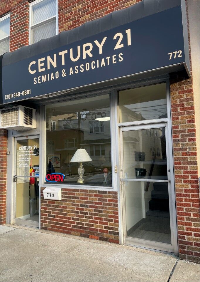 Venture Real Estate,Secaucus,Semiao & Associates
