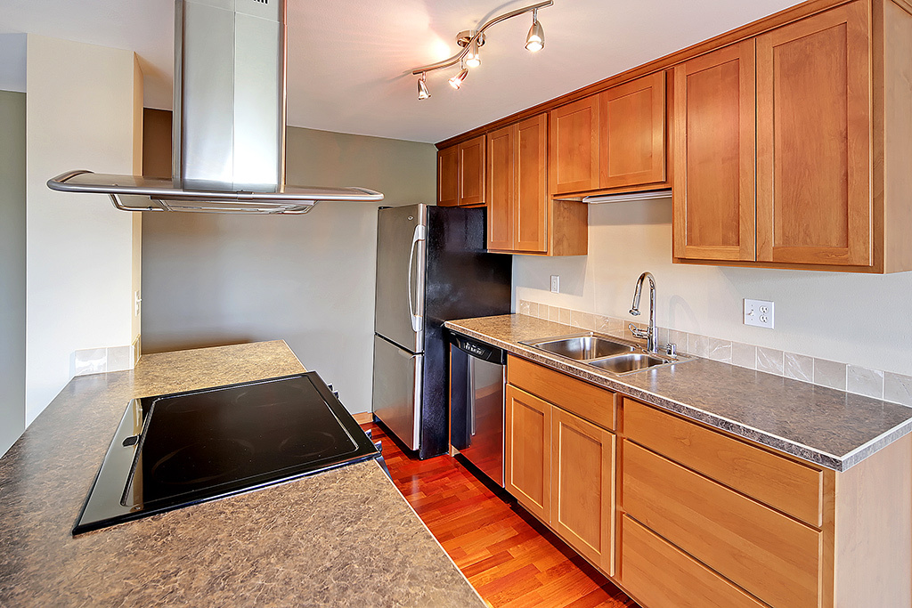 Property Photo: Kitchen 1730 Taylor Ave N 208  WA 98109 