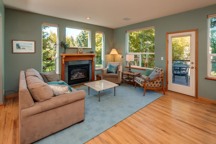 Property Photo: Newer northwest craftsmen style home 4205 Harrison St WA 98229