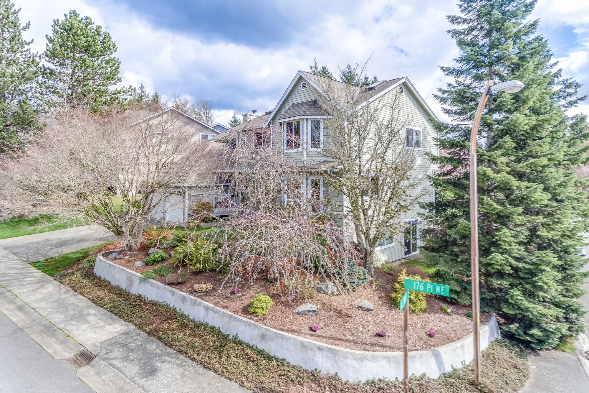 Property Photo: 13008 176th Place NE WA 98052