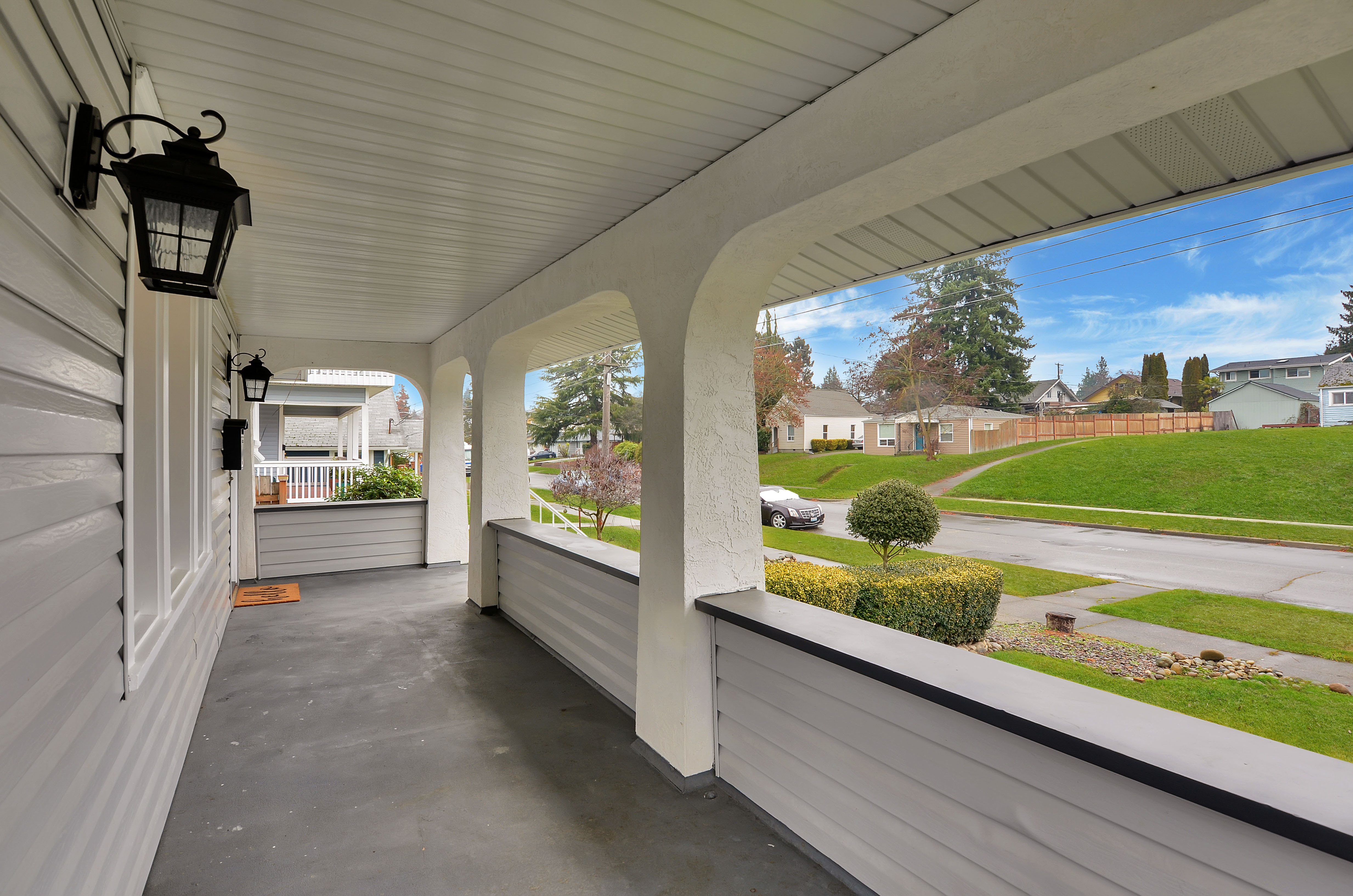 Property Photo:  4842 S L St  WA 98408 