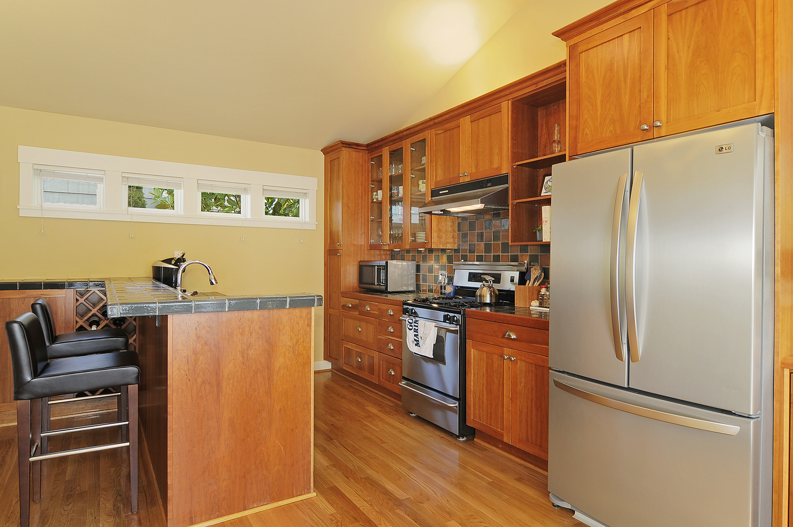 Property Photo: Interior 2225 E North St  WA 98112 