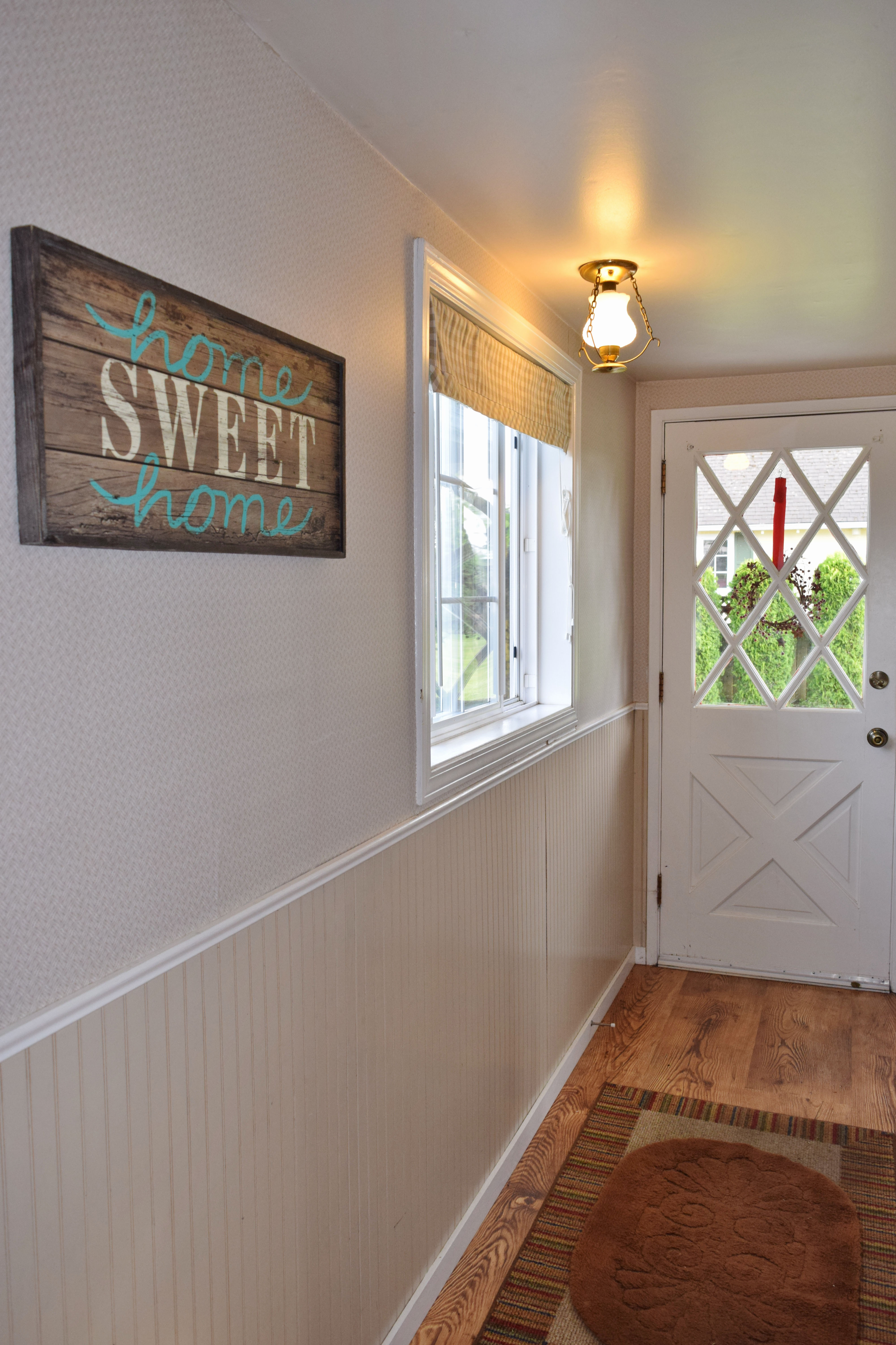 Property Photo: Foyers 8075 Saddlebrook Dr WA 98264