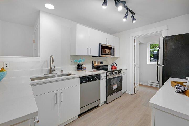 Property Photo:  748  Kirkland Circle F103  WA 98033 