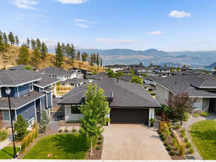 Property Photo:  208 Skyland Drive  BC V1V 0C9 