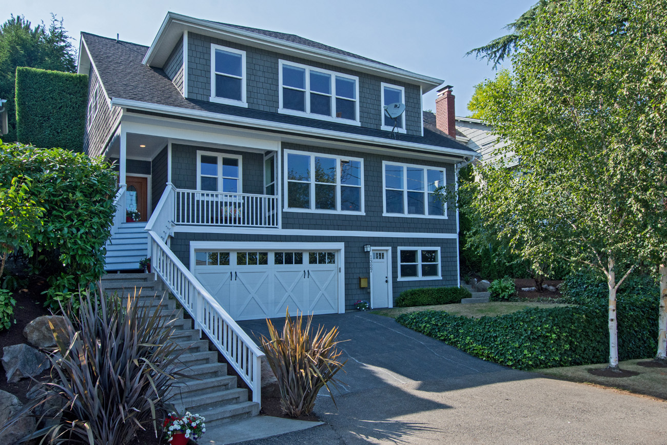 Property Photo: 1327 35th Ave S WA 98144