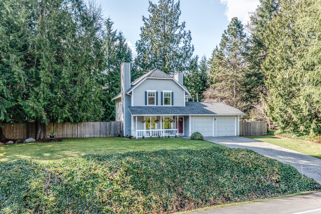Property Photo: 13715 180th Ave NE WA 98052