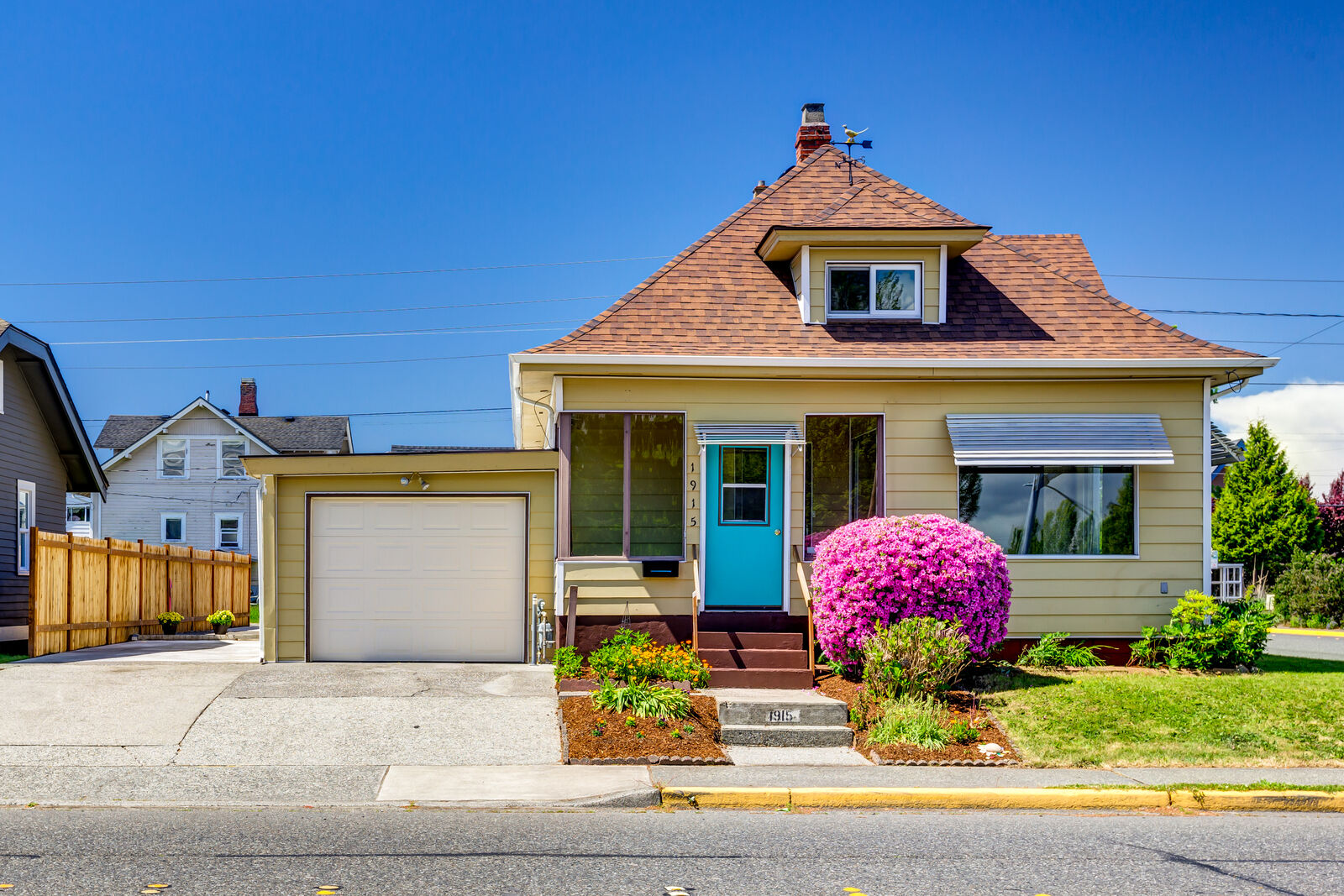 Property Photo:  1915 F St  WA 98225 