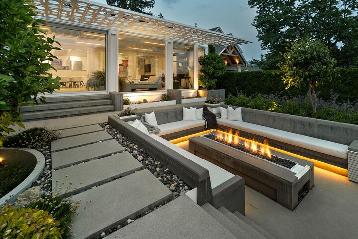 Property Photo: 4110 Lakeshore Road BC V1W 1V6