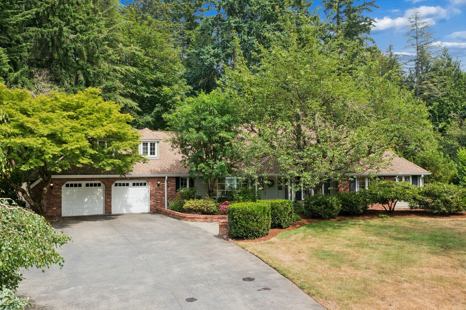 Property Photo:  14330  172nd Avenue NE  WA 98052 