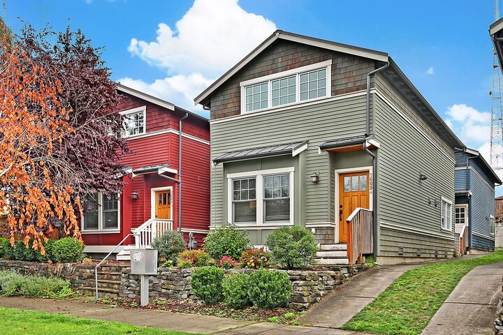 1609 21st Ave A  Seattle WA 98122 photo