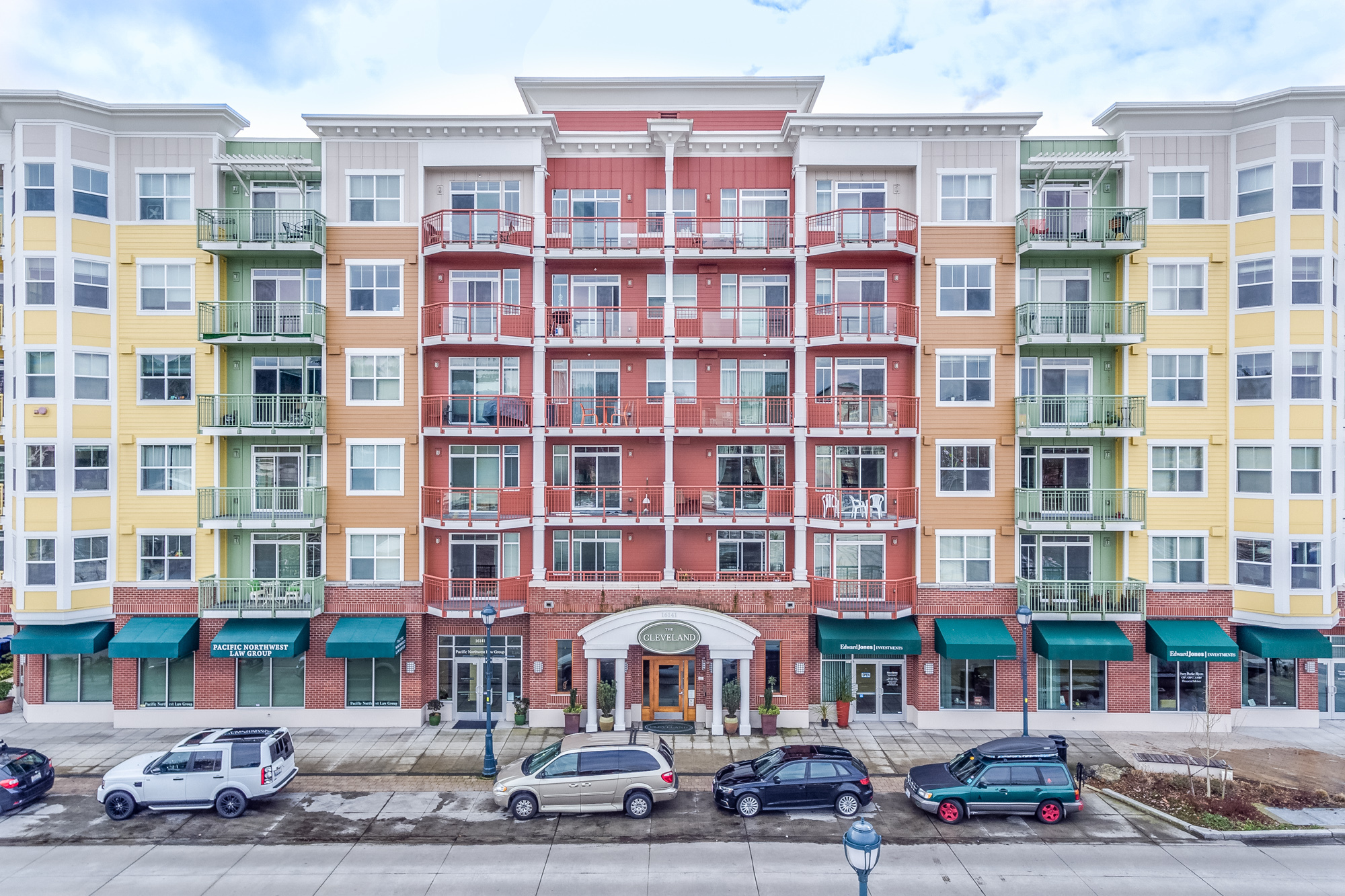 Property Photo:  16141 Cleveland St 416  WA 98052 