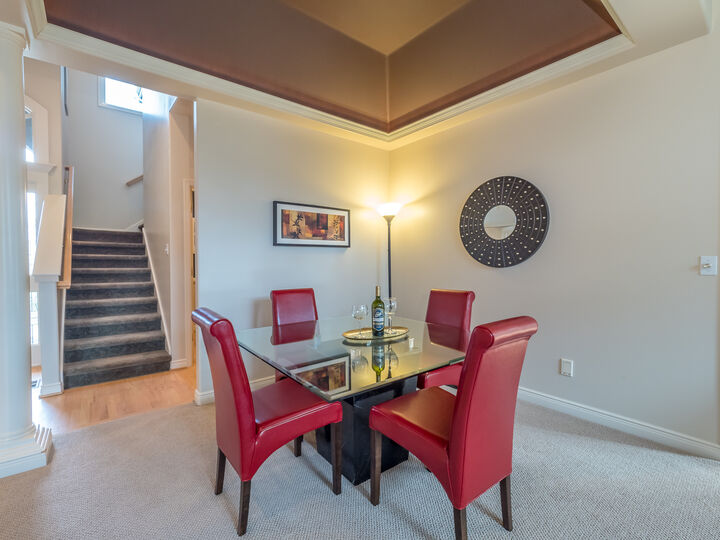 Property Photo: Main floor 11621 E Oakmont Dr WA 98275