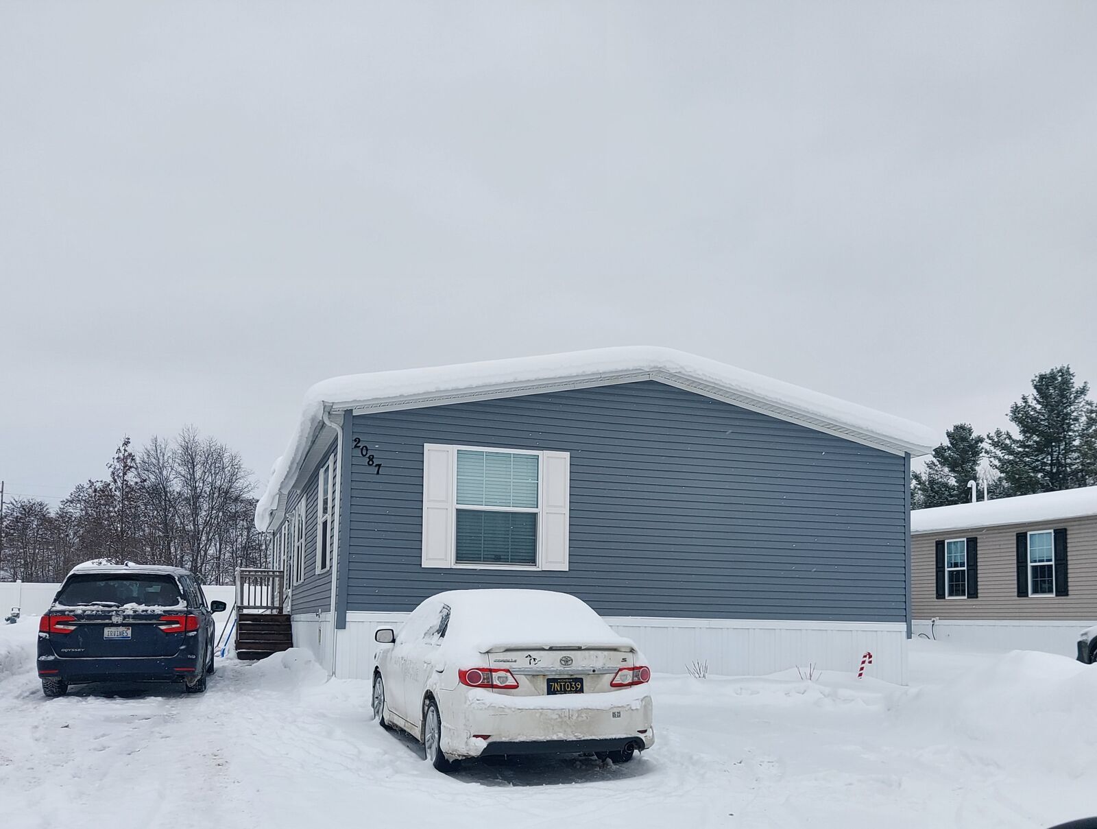 Property Photo:  2087 Leisure Lane  MI 49686 